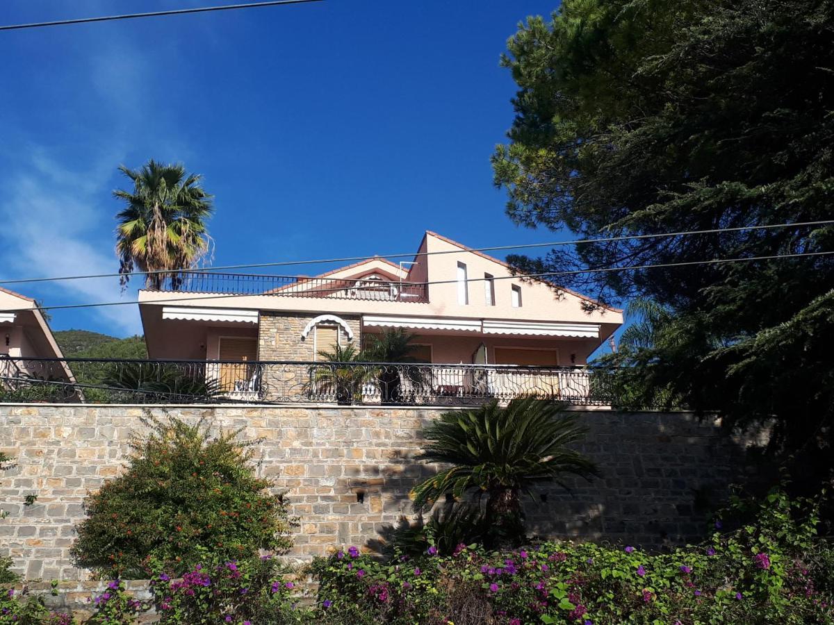 Apartament Rifugio Societa Semplice Ospedaletti Zewnętrze zdjęcie