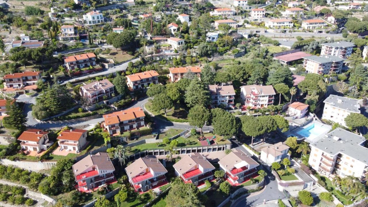 Apartament Rifugio Societa Semplice Ospedaletti Zewnętrze zdjęcie