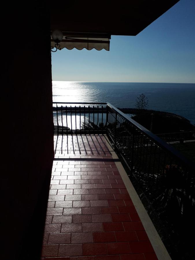 Apartament Rifugio Societa Semplice Ospedaletti Zewnętrze zdjęcie